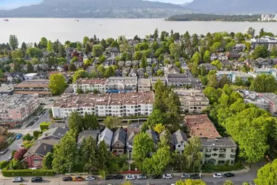 Image de Central Kitsilano 1 bed 1 bath