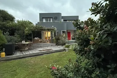 Image de Your Central Paradise