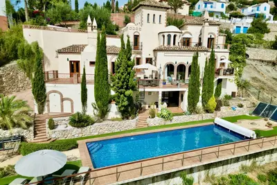Image de Dream Stay! Heated Pool, 15 Guests, Near Beach