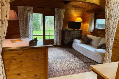 Image de Maison à Eschede près du lac et nature