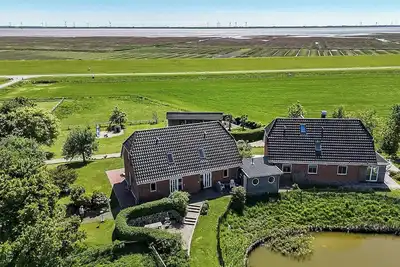 Image de Appartement \"Schobüll\" avec vue sur la mer, terrasse privée et Wi-Fi
