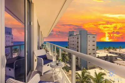 Image de Top Floor Stylish Apt - Ocean View