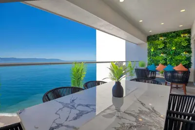 Image de Harbor 171 New Ocean Front High Rise 2 Bed + 3 Beds