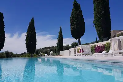 Image de La Consolate : appartement 5*, terrasse 90m2, vue mer panoramique jacuzzi privé