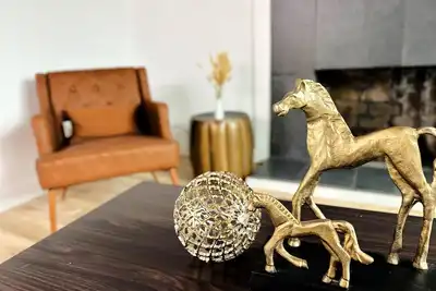 3 Bedroom Modern Elegance - Gourmet Kitchen