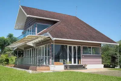 Image de Ainsley the most beautiful family villa in vagamon and has meadows of its own.