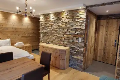 Image de Newly renovated apartment, central location