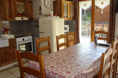 Image de Location Les Gets : Spacieux 4 pièces pour 9 pers, proche centre, parking privé, terrasse ensoleillée