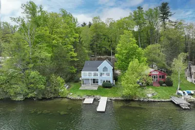 Image de Lakefront Oasis with Spectacular Views – 3br, 3ba, Sleeps 6, private swim dock.