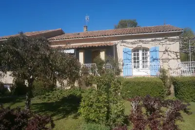 Image de Maison de charme, au calme, entre les Gorges de la Méouge et Sisteron