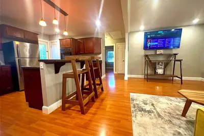 Image de Gallery House\n \nI hope that you'll love your stay as much as I enjoy sharing it.