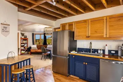 Image de Mountain Escape - Lake, Golf & Trails - Sleeps 12 – Family Friendly With WiFi