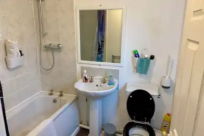 Image de Comfortable 1-Bed Retreat in Batley - sleeps 3