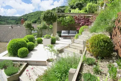 Image de Cotswold Hillside Retreat with Stunning Views
