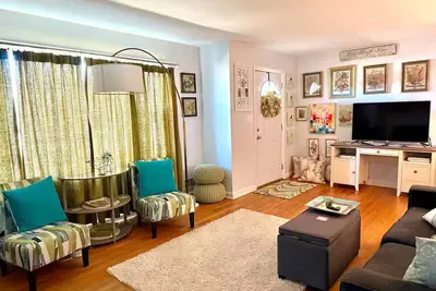 Image de Joy for your Journey - 3-bedroom house in peaceful Spartanburg w/ WiFi, Kitchen
