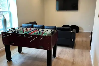 Image de Modern duplex next to Lake Quachita, sleeps 6 each side with game room