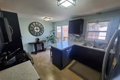Image de Walk to Lambeau! Spacious home with fenced in yard