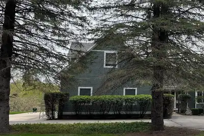 Image de Charming 2-bedroom townhome with WiFi, Ac in Harbor Springs