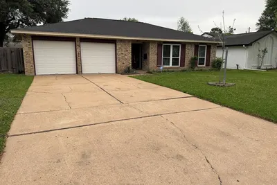 Image de 3 Bed Luxury Home down the street from the Galleria