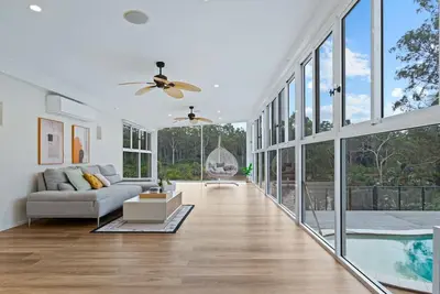 Image de The Riviera Residence - Luxury 5br Resort w/ Pool