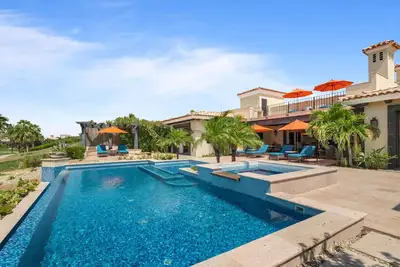 Image de 5br Golf Villa- Golf Cart & Airport Trans Included