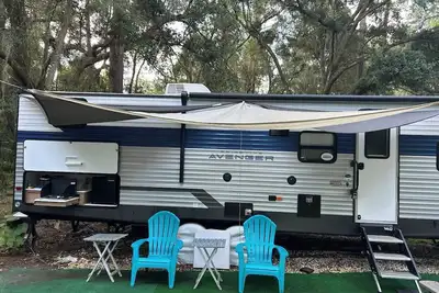 Image de Delightful 1-bedroom Rv with parking on premises