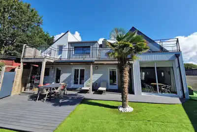 Image de Jolie maison au pied des plages - Jacuzzi