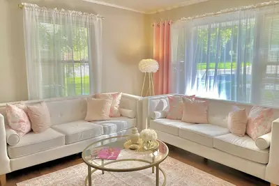 Image de Pink House
