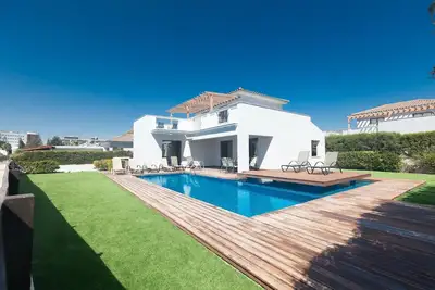 Image de Maison de vacances Ayia Napa pour 1 - 6 personnes avec 3 chambres à coucher - Maison de vacances