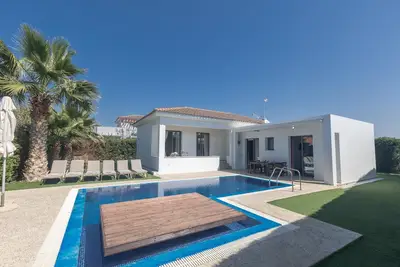 Image de Maison de vacances Ayia Napa pour 1 - 7 personnes avec 3 chambres à coucher - Maison de vacances