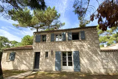 Image de Villa Charentaise avec Piscine pour 8 personnes à La Palmyre