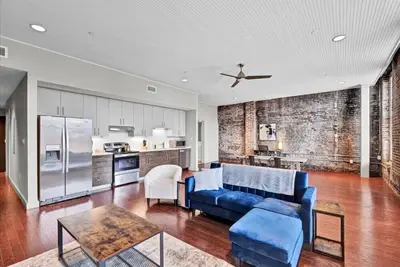 Image de Cw Downtown 1 Br King Heart of Whiskey Row