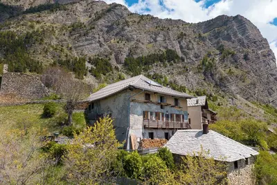 Image de Logement pour 20 personnes aux Orres! ! !