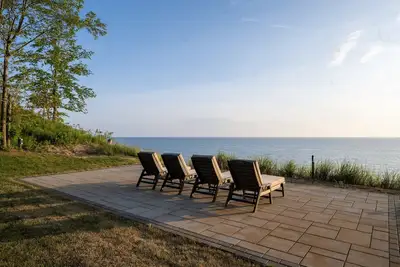 Image de Stunning Lake Michigan Home with Private Beach