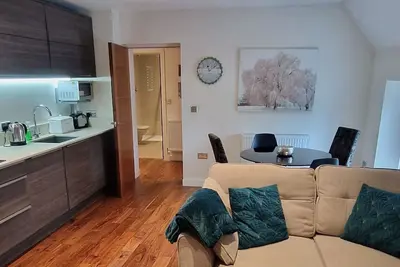 Image de Willow Apartment-Appartement-de Luxe-Salle de bain privée séparée-Vue sur Rue