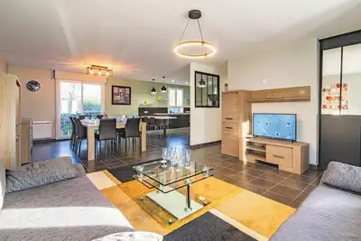 Image de Santa Monica, maison spacieuse Reims Cormontreuil