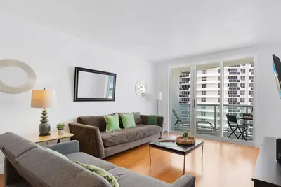 Image de Tides Great condo on the beach! Big promotions