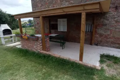Image de House nestled in the Tuscan countryside ideal for families. supermarkets 4km away