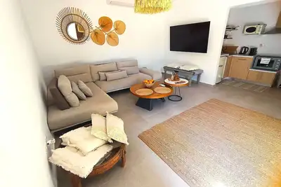 Image de Maya 4 ground floor apartment