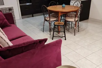 Image de Spacieux appartement dans le centre du village d Argelès sur mer. Animaux admis