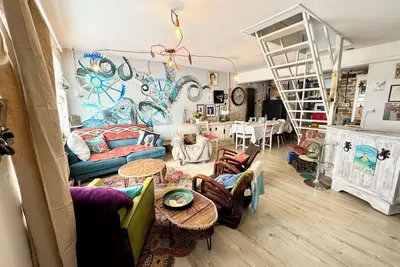 Image de Maison spacieuse au centre ville Concarneau d’artiste atypique« Atelihome »