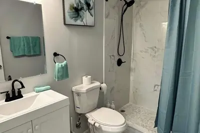 Image de 1 Bed, 1 Bath Manasota Beach, Fl
