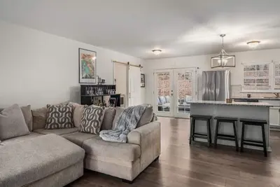 Image de Comfy Little Hideaway