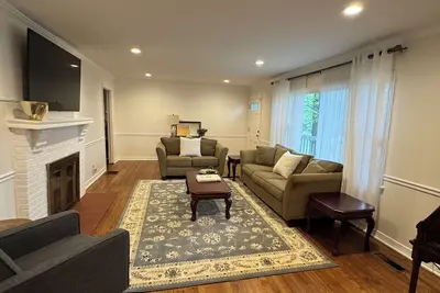 Image de Charming & Cozy 3-bedroom house in North Alabama