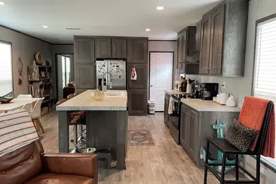 Image de 3-bedroom house in lovely San Leon located down the street from Galveston Bay.