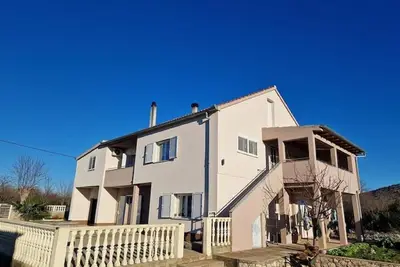 Image de Three Bedroom with Balcony Sweet Apartment Iva & Luca