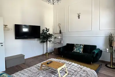 Image de Premium old building apartment in the south of Duisburg, near Düsseldorf airport & trade fair center
