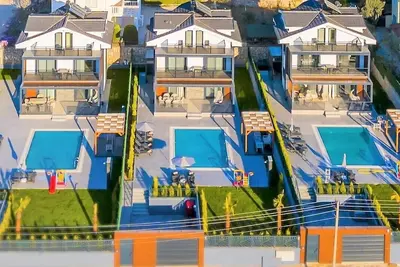 Image de 4+1 Villa for 8 People with Private Pool in Fethiye Ölüdeniz Ovacık area