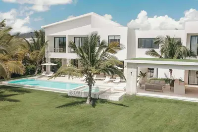 Image de Hacienda A-71 Villa Zaza - Luxury 7-Bedroom with golf views