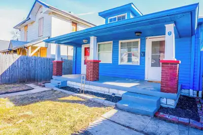Image de Charming 1-bedroom townhome in soothing Indianapolis with WiFi, Ac